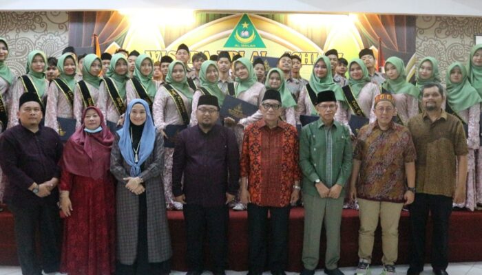YPI Al-Ishlah Wisuda Siswa RA,SD IT Dan MTs