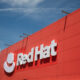 Red Hat OpenShift AI Mengakselerasi Pengadopsian AI Generatif di Semua Hybrid Cloud