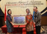 Ukrida Terima Penghargaan LLDikti Wilayah III Kategori Kelas Kolaboratif dan Partisipatif