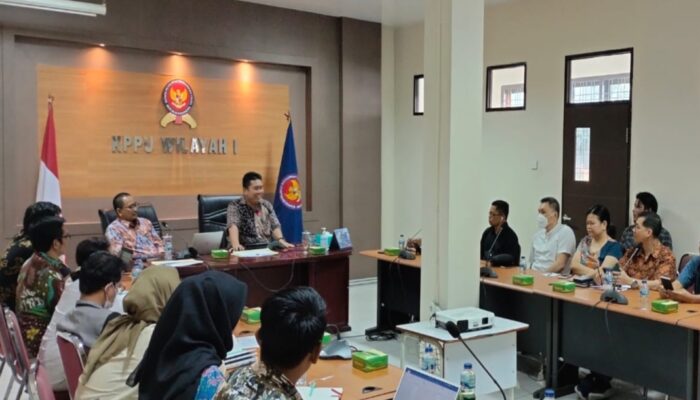 Tanggapi Kenaikan Harga Daging Ayam Dan Telur, KPPU Gelar FGD Dengan Peternak