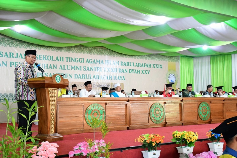 Ashari Tambunan : Adab Lebih Penting Dari Ilmu