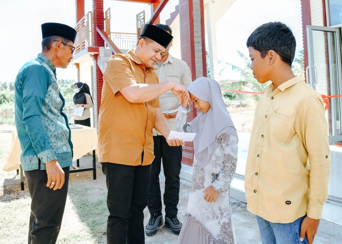 Dukung Aspek Pendidikan, Bupati Zahir Resmikan Pondok Pesantren Darul Atiq Dukung Aspek Pendidikan, Bupati Zahir Resmikan Pondok Pesantren Darul Atiq