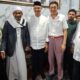 Tokoh pemuda dan masyarakat Sumut Handoko Hardjono berfoto Bacapres Ganjar Pranowo dan KH Syech Ali Akbar Marbun. (Waspada/ist).