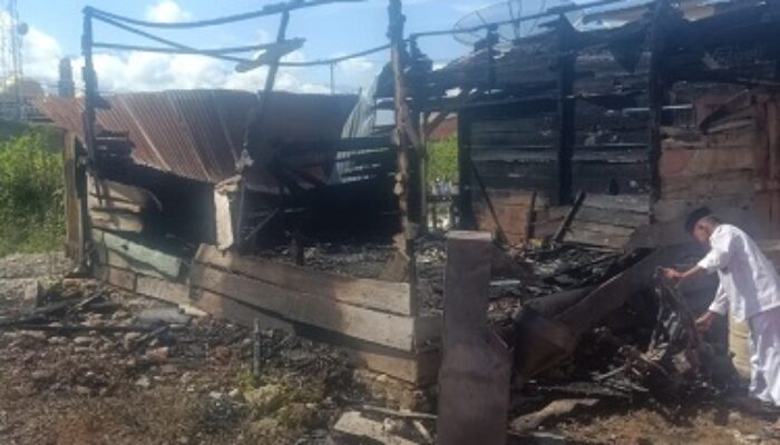 Satu Rumah Di Agara Terbakar