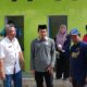 Kepala Dinas Sosial Kabupaten Aceh Tamiang, Zulfikar, SP saat mengunjungi kegiatan BBKT Tingkat Provinsi Aceh yang berlangsung di Kampung Batu Bedulang, Kecamatan Bandar Pusaka. Waspada/Yusri