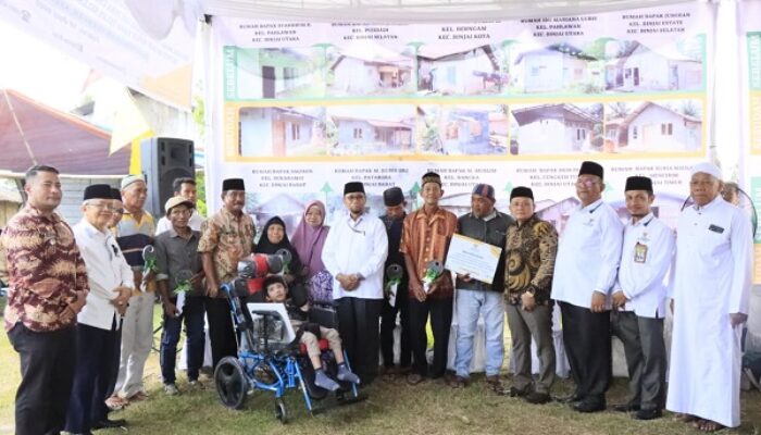 Wali Kota Binjai Serahkan 24 Kunci Rumah Sehat Layak Huni