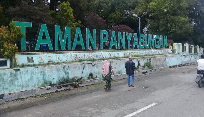 Taman ‘Jeges’ Kota Panyabungan Dan Kisah Tongkrongan Forwakot