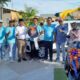 Branch Manager BO Tanjung Balai, Heldin Suranta Tarigan (tiga kanan) diabadikan bersama pemenang hadiah utama All New BRV Honda pada Pesta Rakyat Simpedes di Arteri Garden Swimming Pool Kota Tanjungbalai. Waspada/Rasudin Sihotang