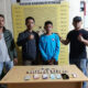 Tersangka pengedar narkotika jenis daun ganja dibekuk polisi di Desa Pangirkiran Dolok, Kecamatan Barumun Tengah. (Waspada/Idaham Butar Butar/B)