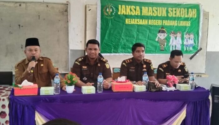 Jaksa Masuk Sekolah Sangat Bermanfaat Bagi Siswa