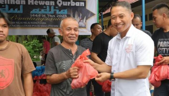 Polres P. Siantar Sembelih Hewan Kurban 3 Sapi Dan 1 Kambing