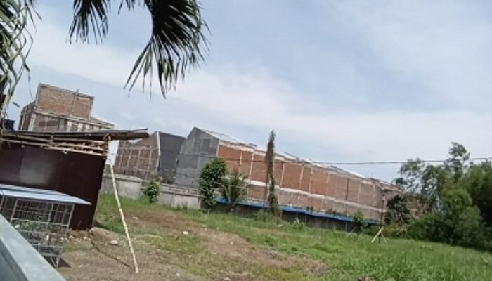 Bongkar Dan Segel Bangunan Salahi IMB