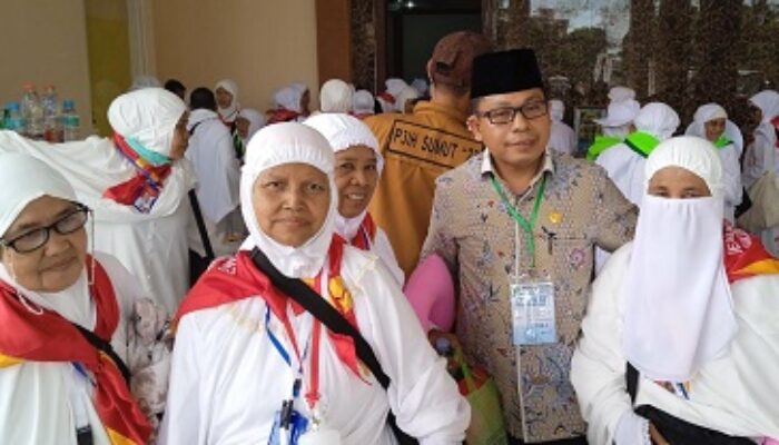 Kakan Kemenag Sergai Minta Jamaah Calon Haji Jaga Kesehatan