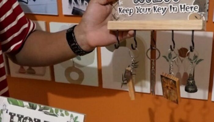 Dari Hasil Handcraft Berbahan Kayu, Rakastore Hasilkan Omset 3-5 Juta Perbulan