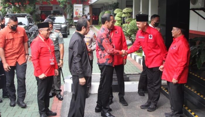 Jokowi Hadir Di Rakernas III PDIP
