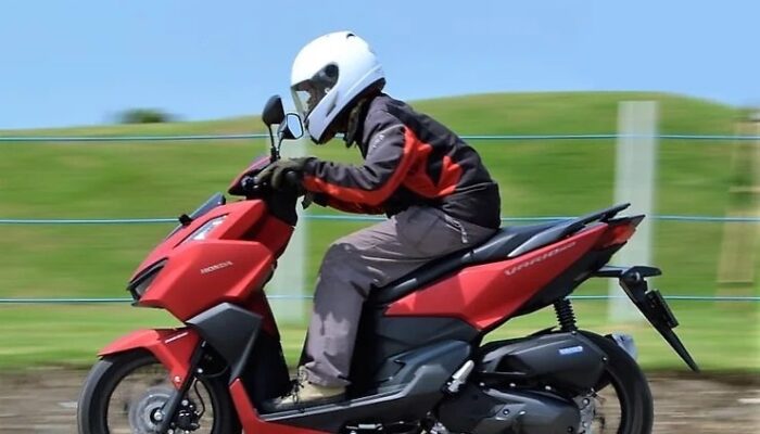 Performa Matik Besar Honda 160 cc Masih Tetap Irit