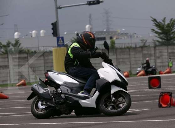 #Cari_Aman Belum Cukup Hanya Pakai Helm