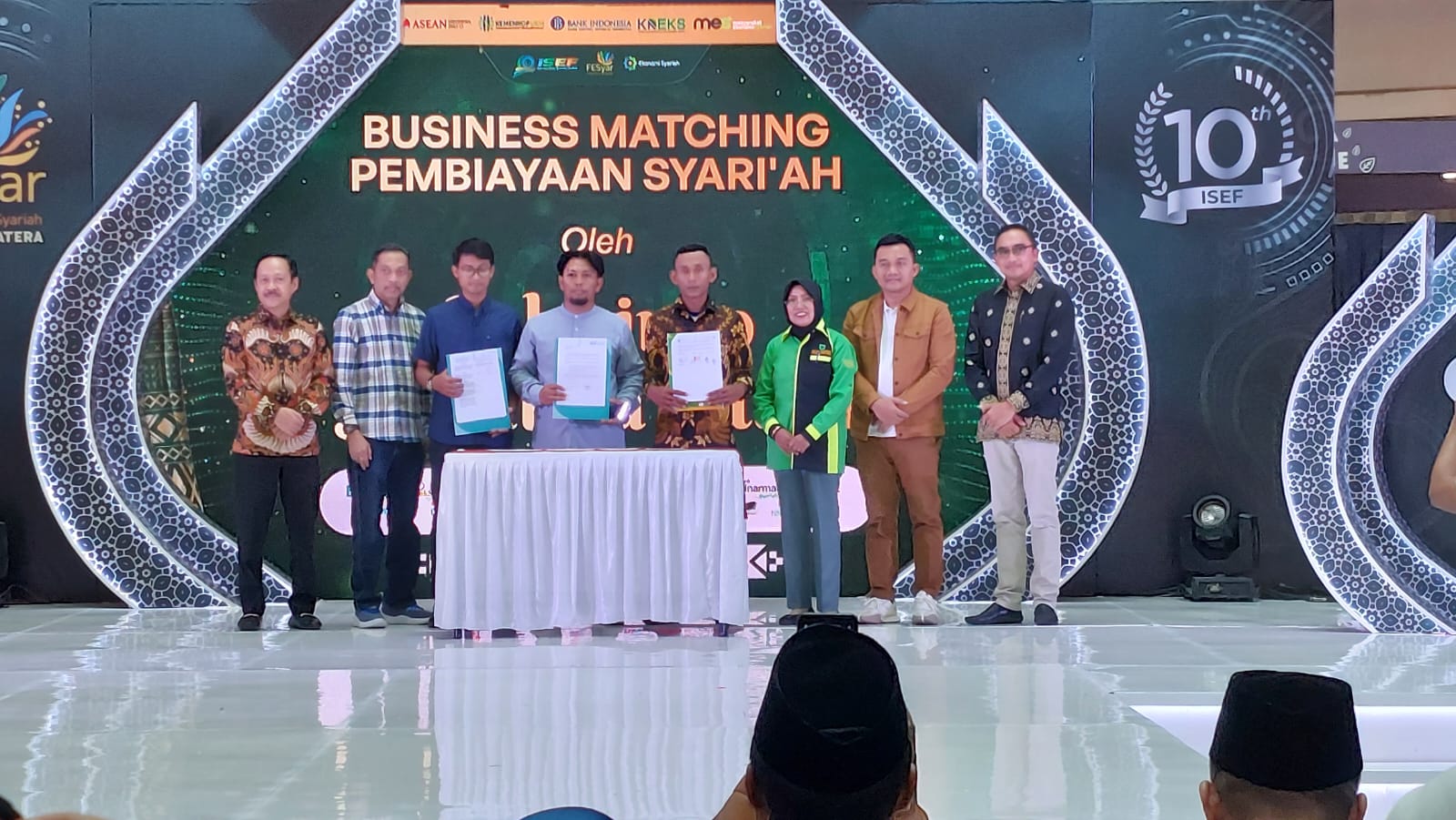 Penandatanganan business matching perdagangan dan pembiayaan yang melibatkan UMKM dan pesantren yang didukung oleh Asbisindo Sumut dan telah disalurkan kepada UMKM mencapai Rp40,3 miliar.
