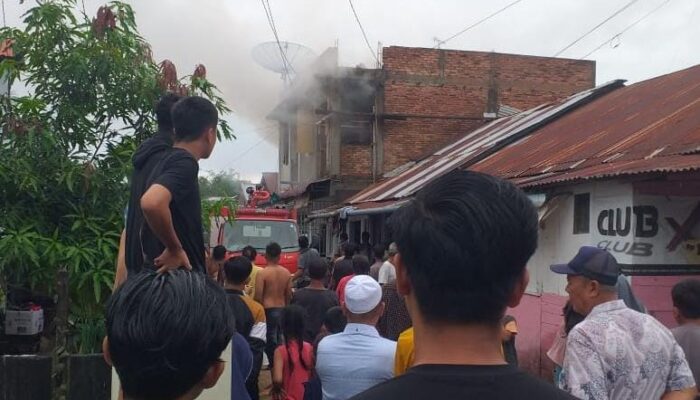 Di Langsa, Lantai Dua Ruko Terbakar