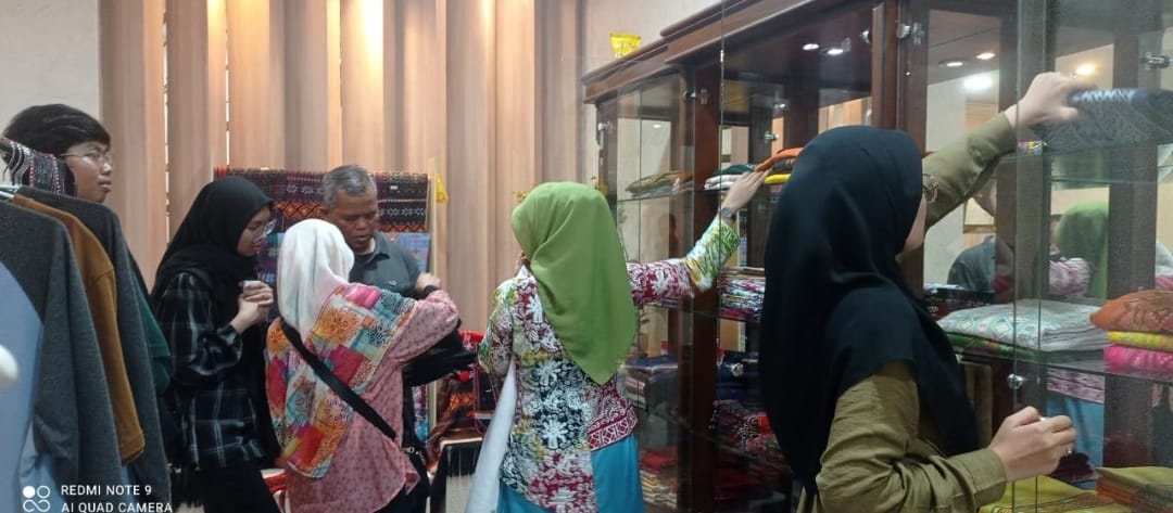 Tapanuli Selatan Perkenalkan Produk Kaos Lokal Berkualitas “D JEGES” Di PRSU