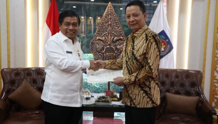 Sah, Mayjen TNI (Purn) Achmad Marzuki Kembali Pj Gubernur Aceh