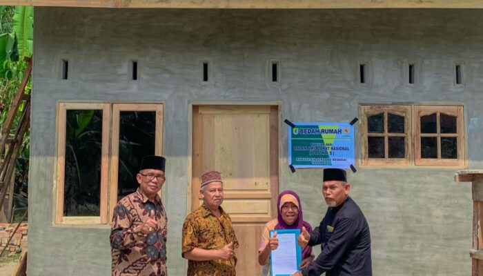 Baznas Sergai Bedah 13 Rumah Tak Layak Huni