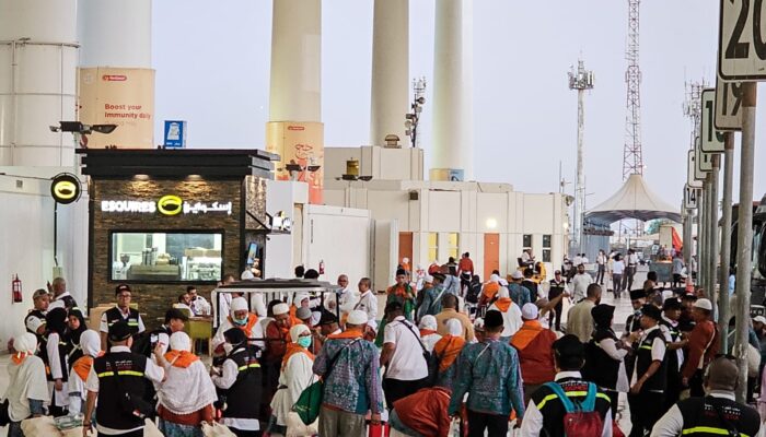 Hari Kedua 13.643 Jemaah Haji Tiba Di Tanah Air