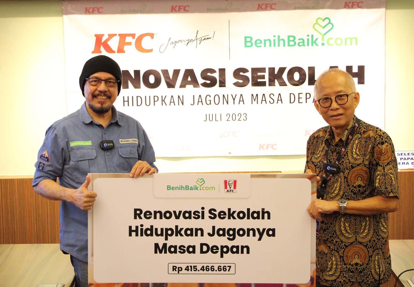 Donasi Pelanggan KFC Untuk Renovasi Sebuah Sekolah Dasar di Banjarwangi, Tasikmalaya