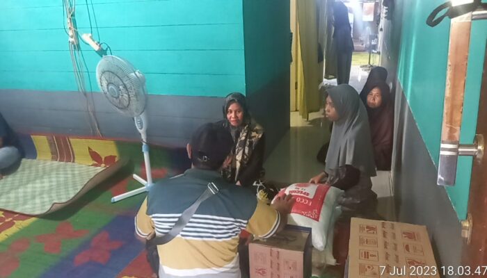 Sopir Simeulue Sumbang Keluarga Rekan Meninggal