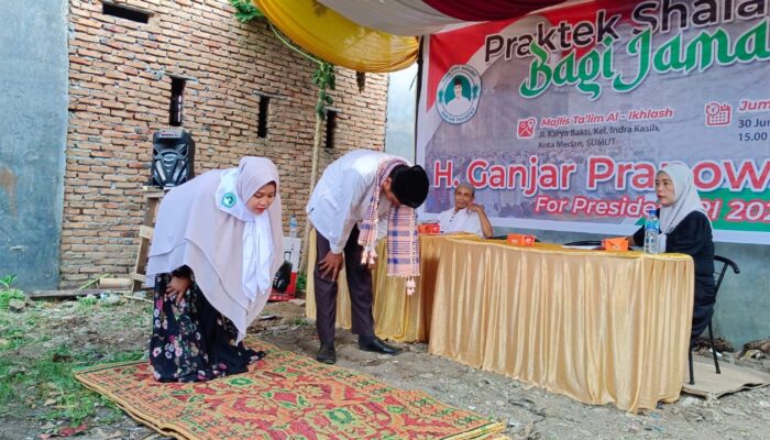 Tuan Guru Ganjar Gelar Praktik Salat Khusyuk Bersama Majelis Taklim di Sumut