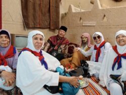 Jemaah Haji Manfaatkan Waktu Tour Ziarah Ke Hudaibiyah