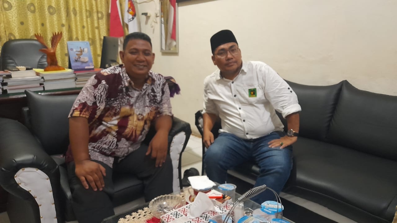 KPUD Terima Berkas Perbaikan Bacaleg PPP Madina KPUD Terima Berkas Perbaikan Bacaleg PPP Madina