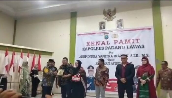 Kenal Pamit Kapolres Padanglawas Yang Baru dan Lama