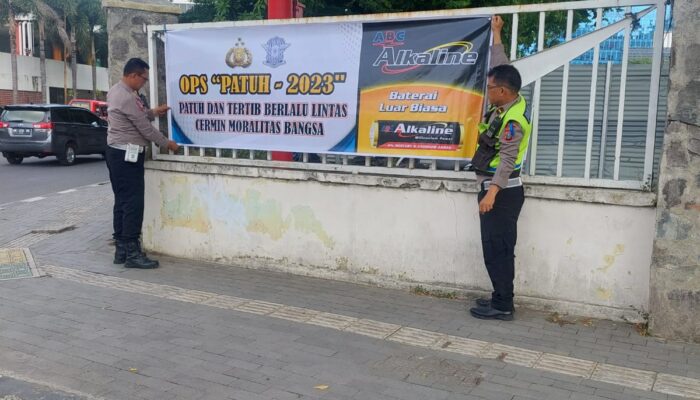 Satlantas Polrestabes Medan Sosialisasi Operasi Patuh Toba 2023 Di Seputaran Lapangan Merdeka