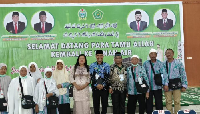 Kloter 9 Kembali Kankemenag Tobasa Dan Karo Harapkan Jamaah Jadi Tauladan