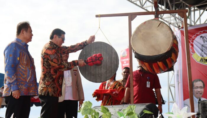 Yasonna H Laoly Buka Secara Resmi Munas VI HIMNI