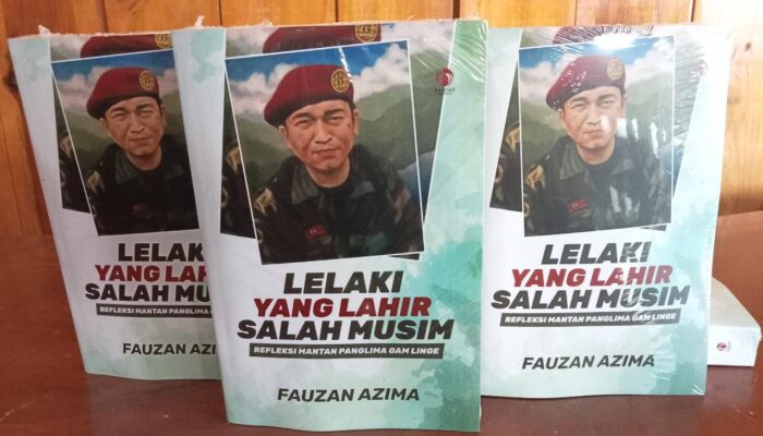 Mantan Panglima GAM Tulis Buku Lelaki Yang Lahir Salah Musim