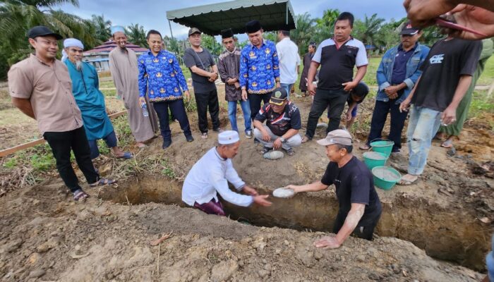 Sukhairi-Atika Usulkan SMKN Dibangun Di Batahan