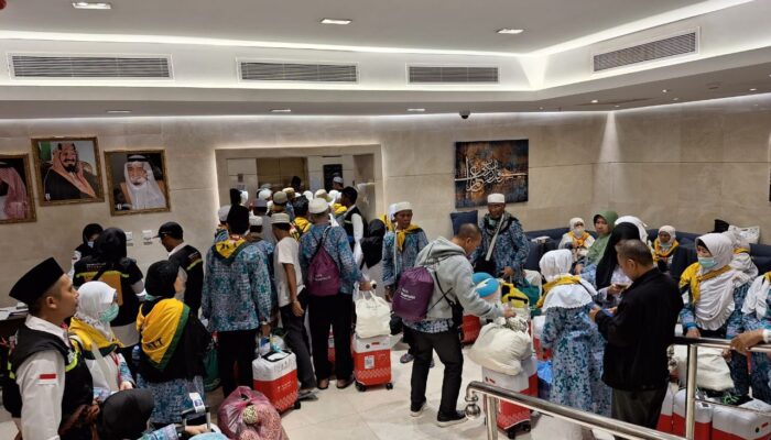 Besok, Jemaah Haji Gelombang II Terbang Ke Tanah Air Dari Bandara Madinah
