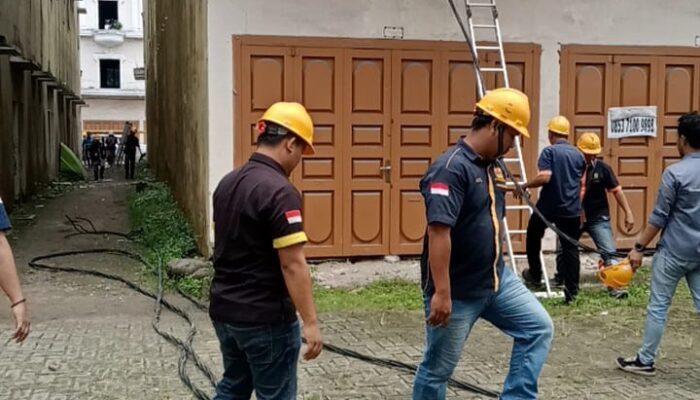 PLN ‘Sisir’ Lokasi Diduga Mencuri Arus Listrik Untuk Penambangan Bitcoin