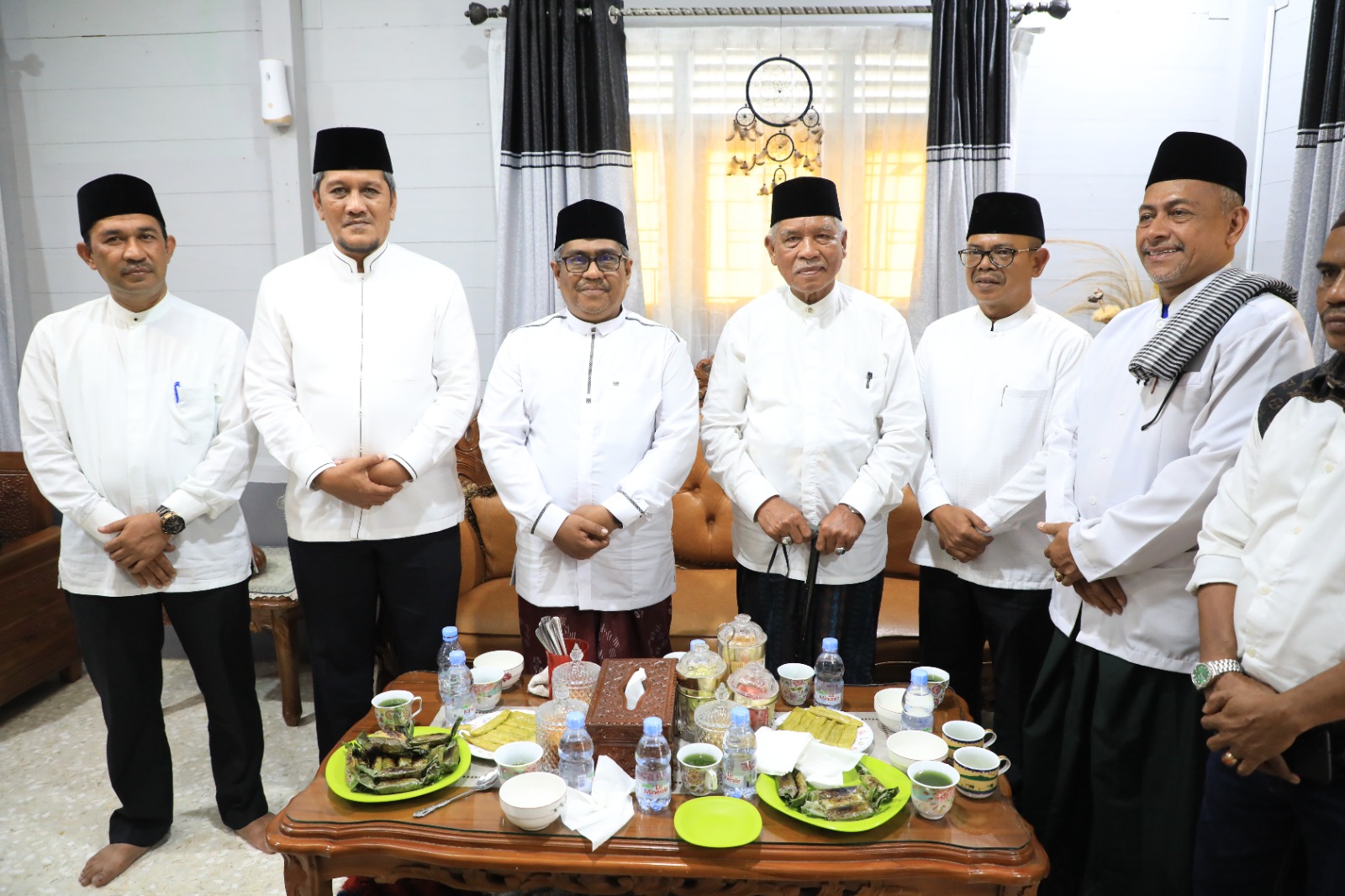 “Boh Drien Nyoe Diseudeukah Keu Loen Tuan Dari Tangse, Tapi Yang Pakek Droe Neuh Pak Pj”