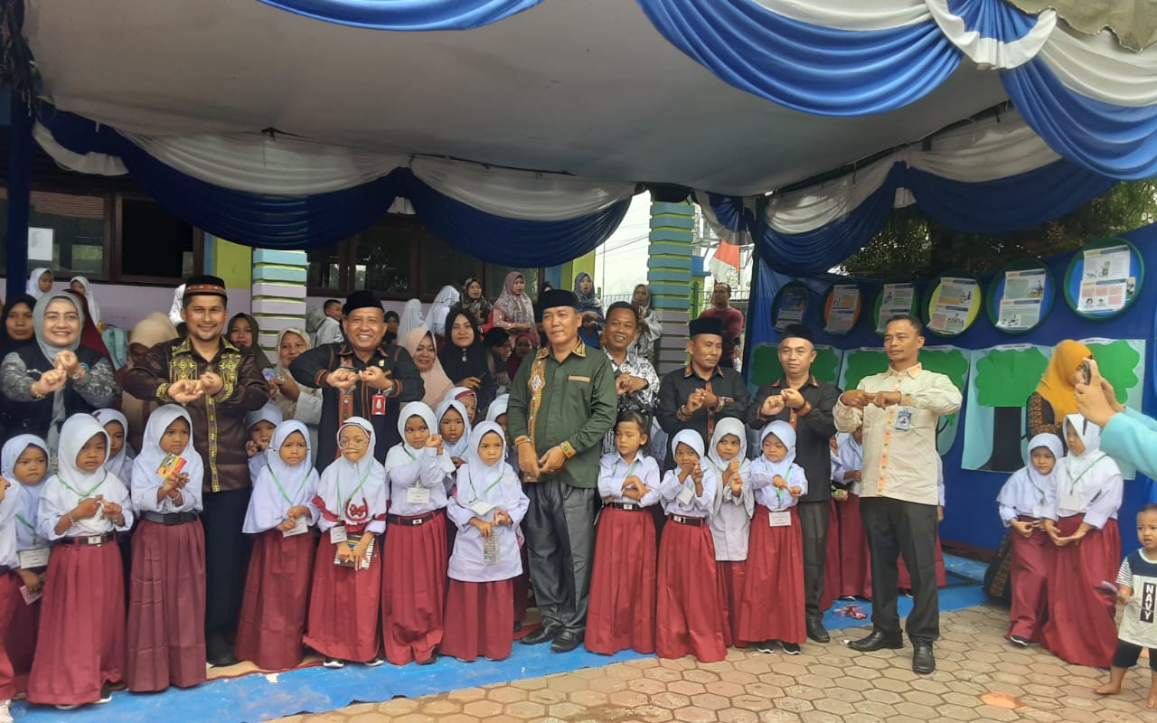 Pj Bupati Syakir Tinjau MPLS Sejumlah Sekolah Di Agara