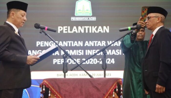 Pj Gubernur Lantik Abdul Quddus PAW Anggota Komisi Informasi Aceh