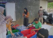 Bio Farma Libatkan Karyawan Lestarikan Lingkungan melalui Program Bottle Exchange with Plants