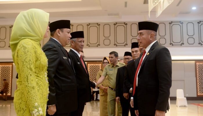 Gubsu Kembali Lantik Pejabat