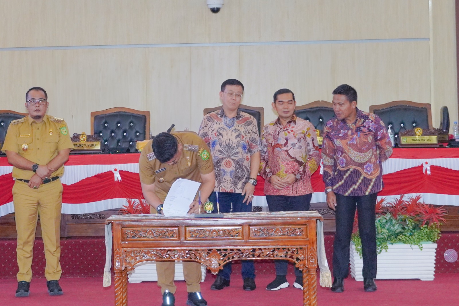 Seluruh Fraksi DPRD Setujui Ranperda Pertanggungjawaban Pelaksanaan APBD Kota Medan 2022