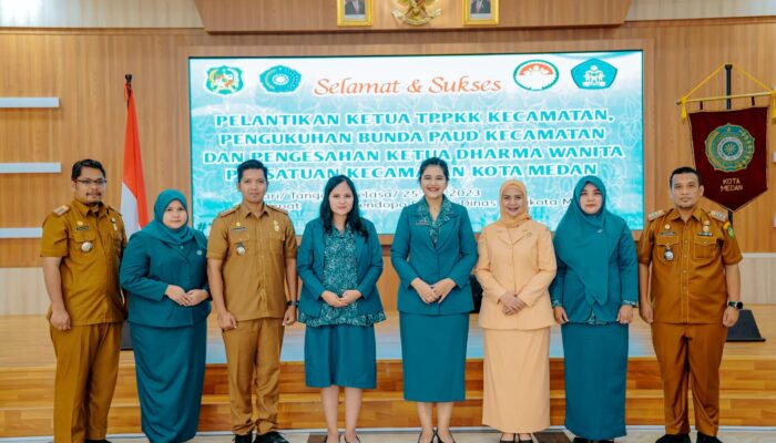 Lantik 3 Ketua TP PKK Sekaligus Bunda PAUD Kecamatan, Ny Kahiyang Ayu: Dukung Program Pemko Medan