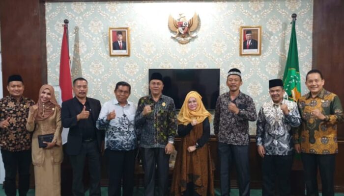 Kakanwil Kemenag Sumut Terima Kunjungan Dekan Dan Tim Milad FITK UIN SU