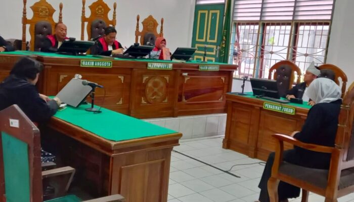 Kasus Suntik Vaksin Kosong, Dokter Gita Dihukum Percobaan