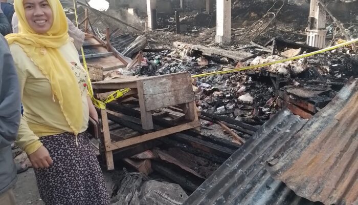 Pasar Induk Sidikalang Terbakar